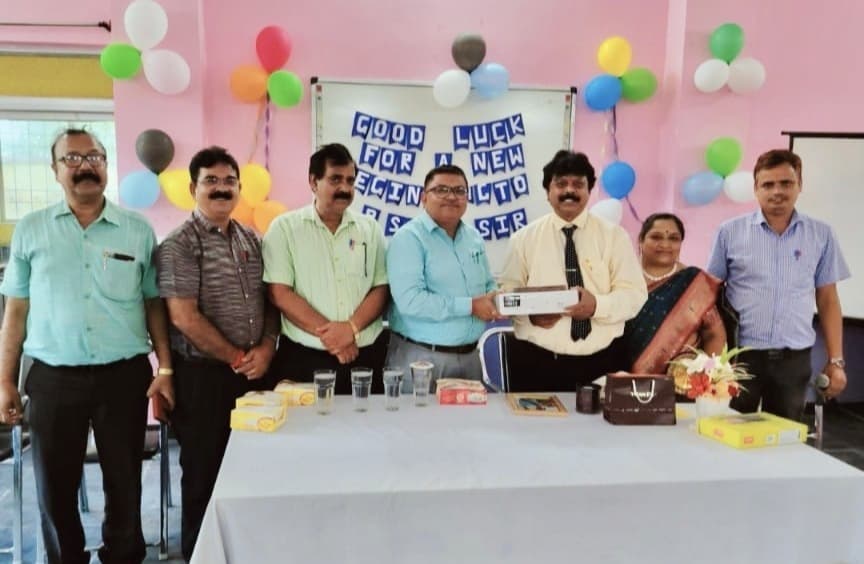 Bokaro News : डीएवी ललपनिया के वरीय शिक्षक बी साहू को दी गयी विदाई