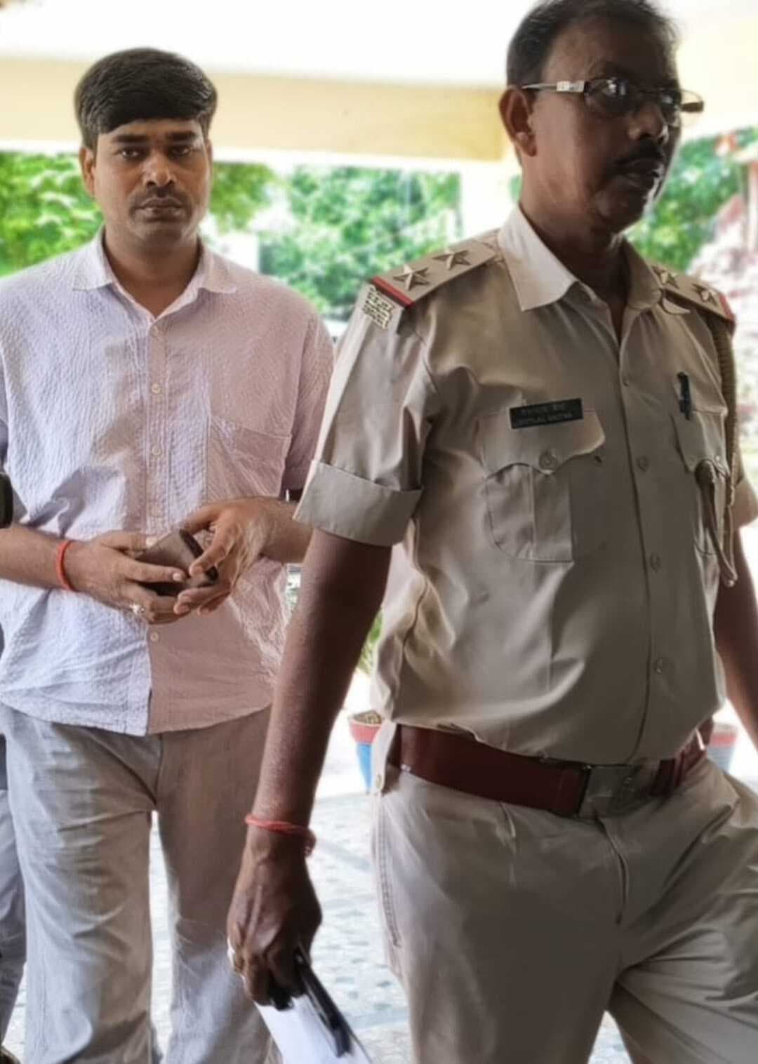 स्वर्ण व्यवसायी ने कारीगर के बेटे काे मारकर फोड़ा सिर