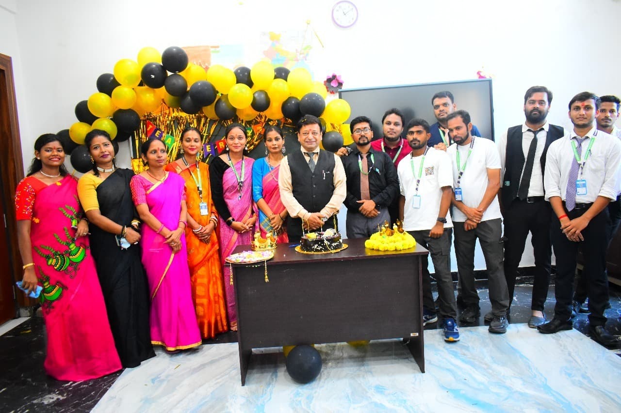 Samastipur News:इन्नोवेटिव विजन स्कूल के बच्चों की प्रस्तुति ने मन मोहा