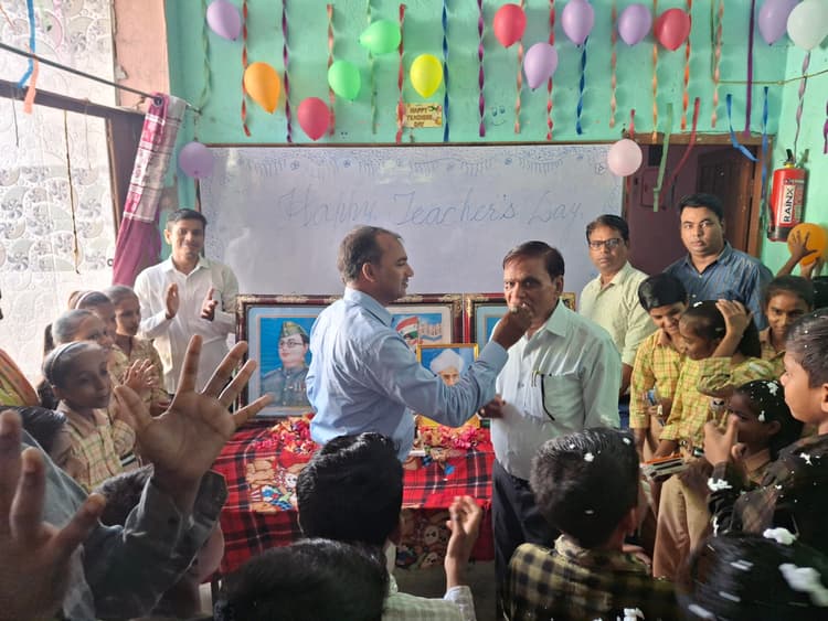 Samastipur News:शिवांश विद्यालय में शिक्षक दिवस पर हुए कई कार्यक्रम