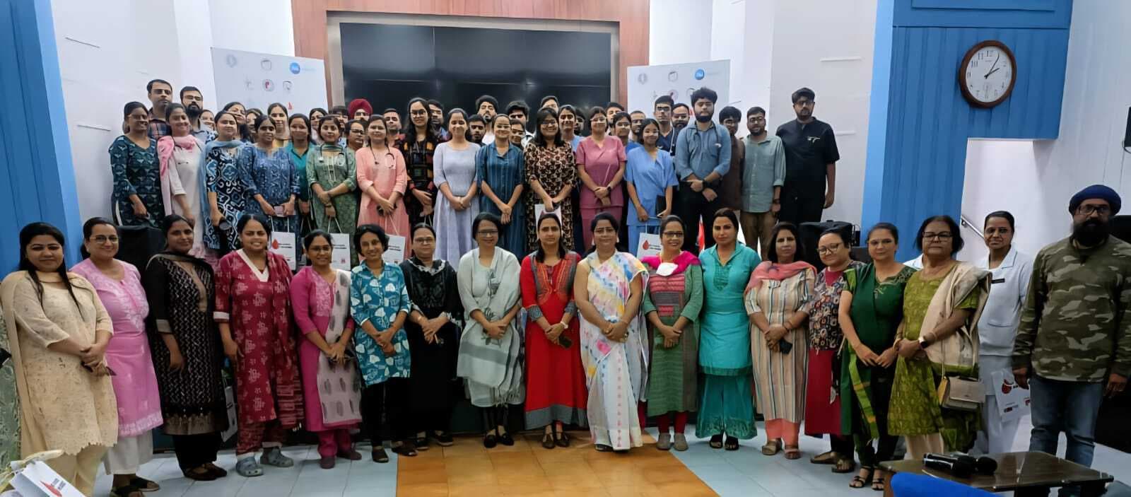 Jamshedpur News : महिला स्वास्थ्य एवं एनीमिया जागरुकता शिविर में 150 महिलाओं की हुई जांच