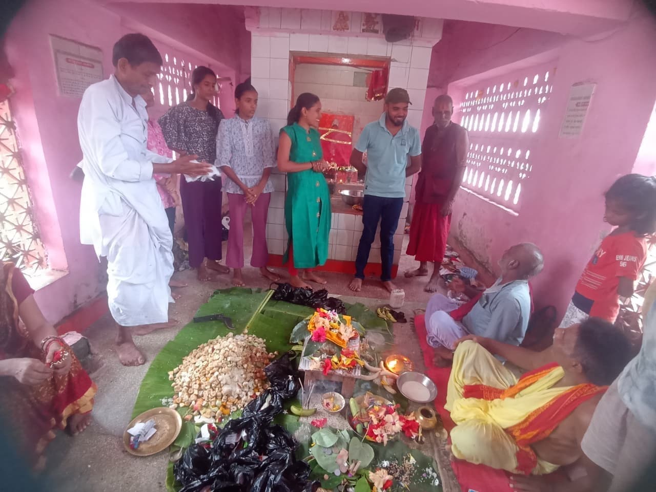 धूमधाम से मनाया गया अनंत चतुर्दशी पर्व