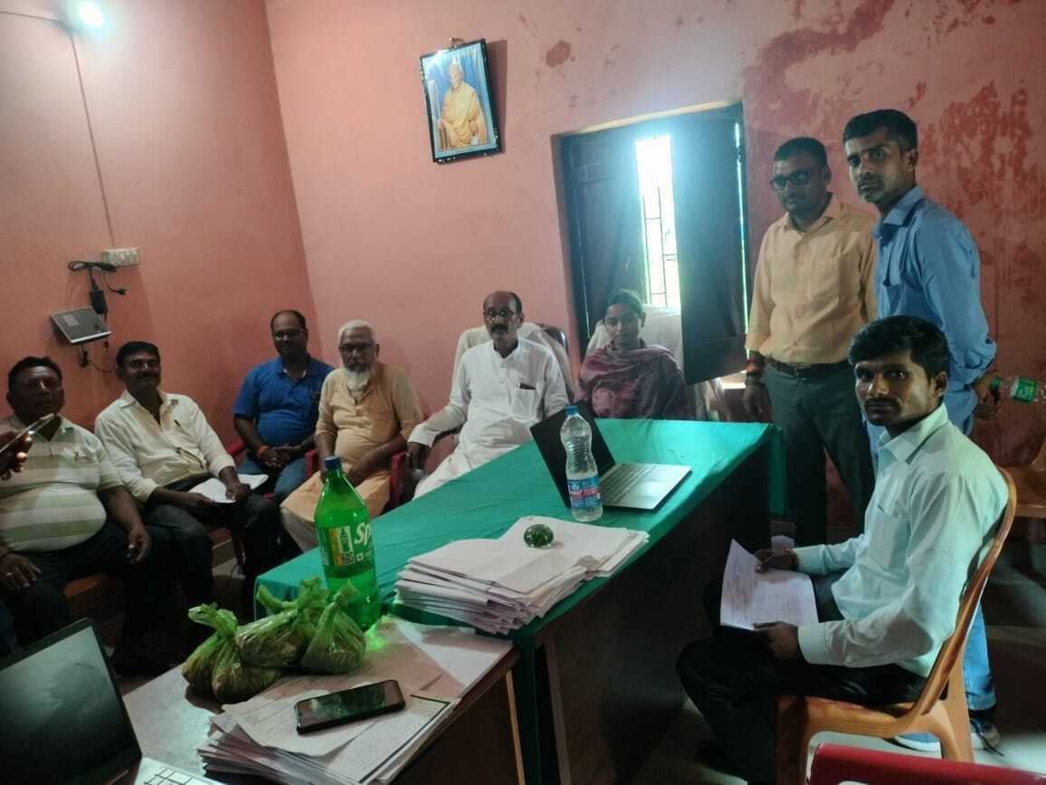 थावे में राजस्व शिविर में 627 रैयतदारों ने जमा किये आवेदन