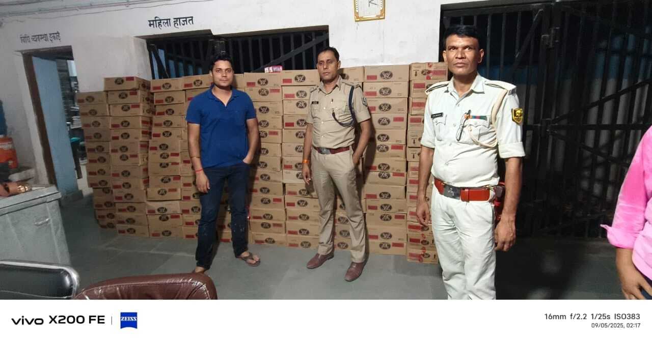 हरियाणा  और यूपी के तीन शराब तस्कर वाहन जांच के दौरान धराये, दो कार व एक वैन जब्त