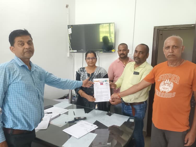 अतिरिक्त प्राथमिक स्वास्थ्य केंद्र सुविधा बहाल करने की मांग