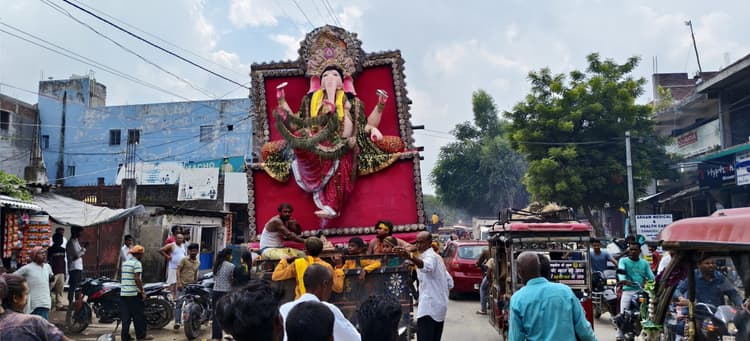 धूमधाम से सम्पन्न हुआ दस दिवसीय गणेश महोत्सव
