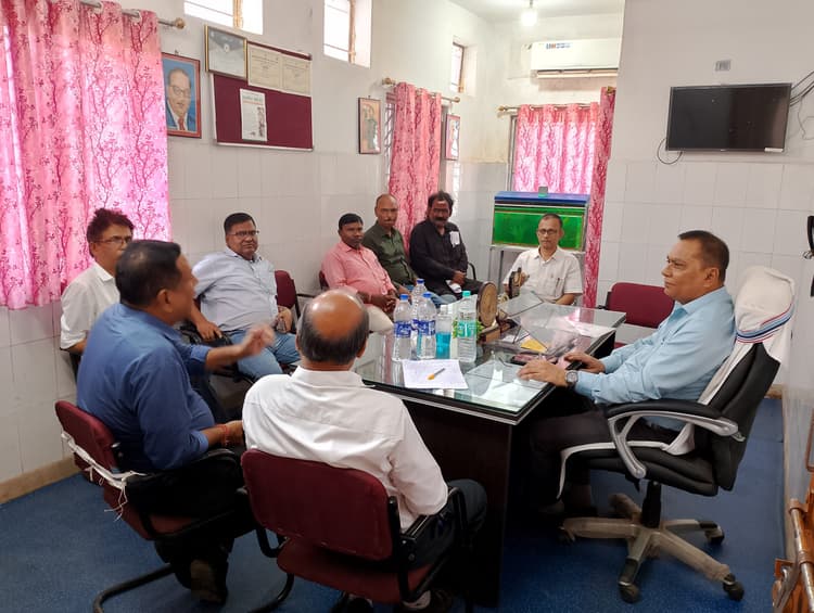 एसीएमओ ने सीएचसी का किया निरीक्षण, दिये कई अहम निर्देश