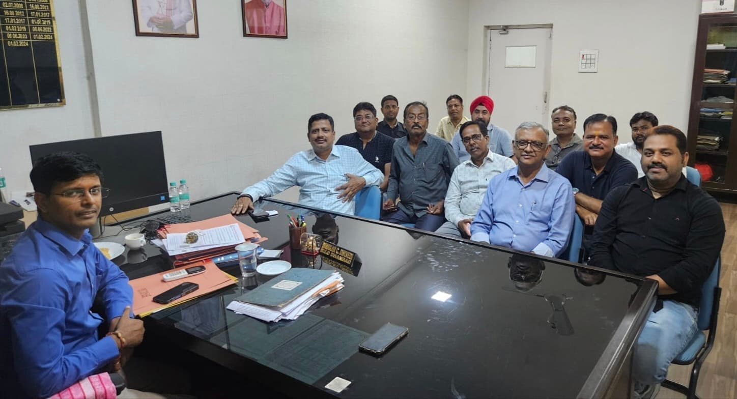 Dhanbad News : सुविधाओं के आधार पर पेट्रोल पंपों को दी जायेगी रेटिंग