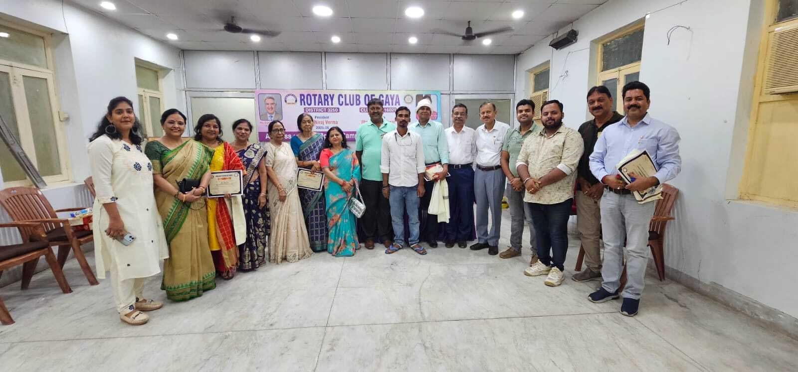 रोटरी क्लब गया ने किया सम्मानित