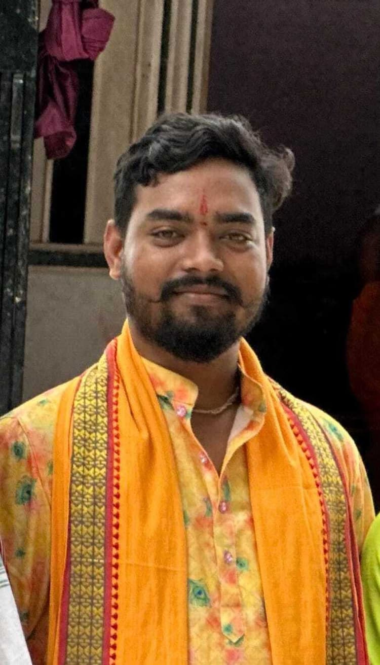 Giridih News :पितृ पक्ष कल से, तर्पण कर पूर्वजों की पूजा करेंगे वंशज : सब्यसाची