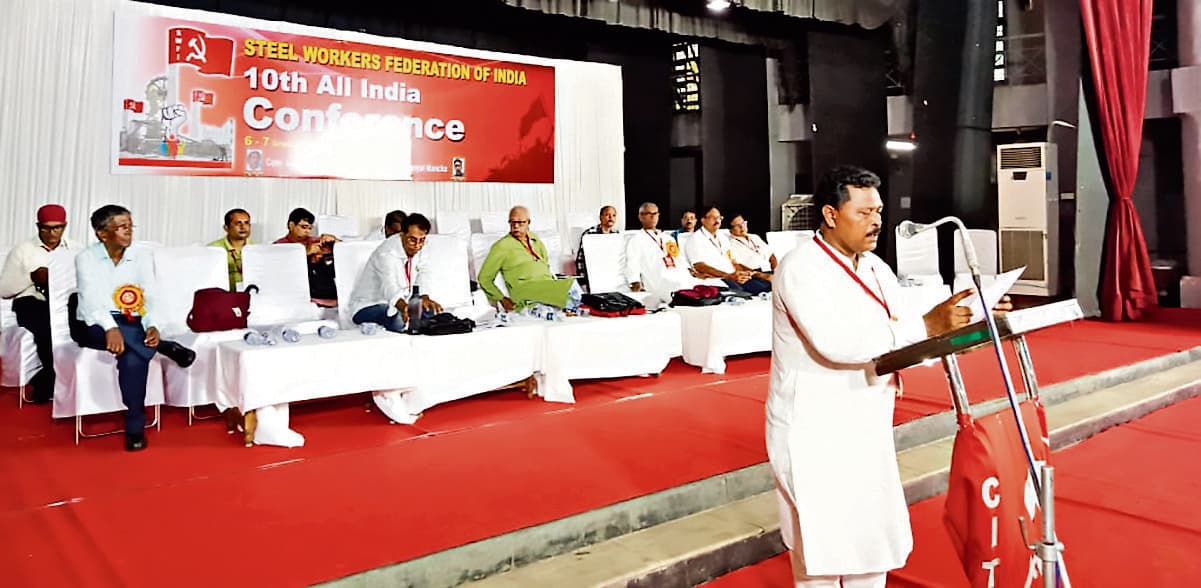 Rourkela News: संविधान व जनता के लोकतांत्रिक अधिकारों पर हो रहा हमला : तपन सेन