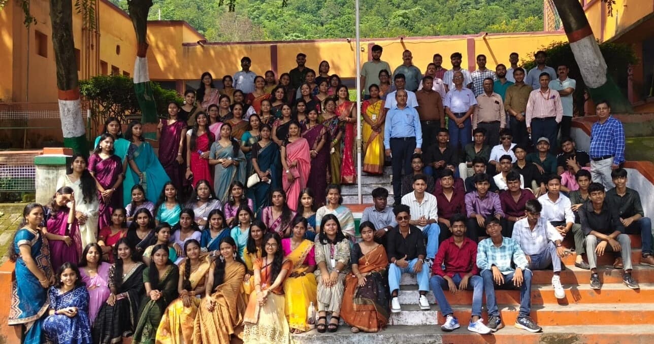 Bokaro News : राष्ट्र निर्माण के आधार स्तंभ होते हैं शिक्षक