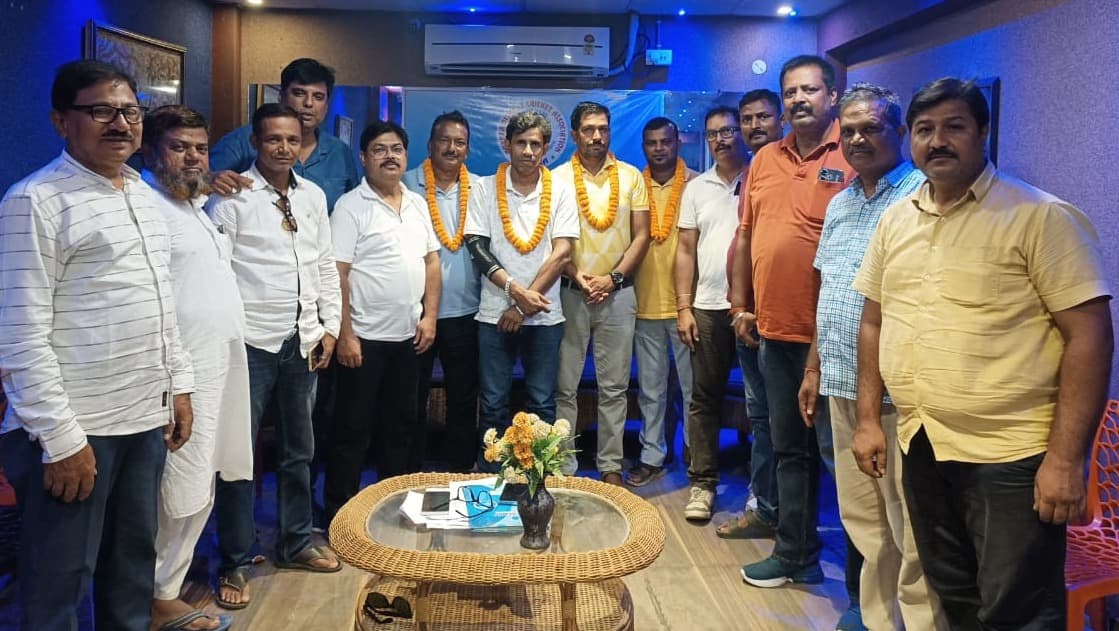 रजिस्टर्ड क्लबों ने गठित की पूर्णिया जिला क्रिकेट संघ की नई कमेटी