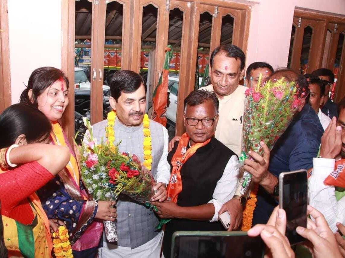 एनडीए की भारी मतों से होगी जीत: शाहनवाज