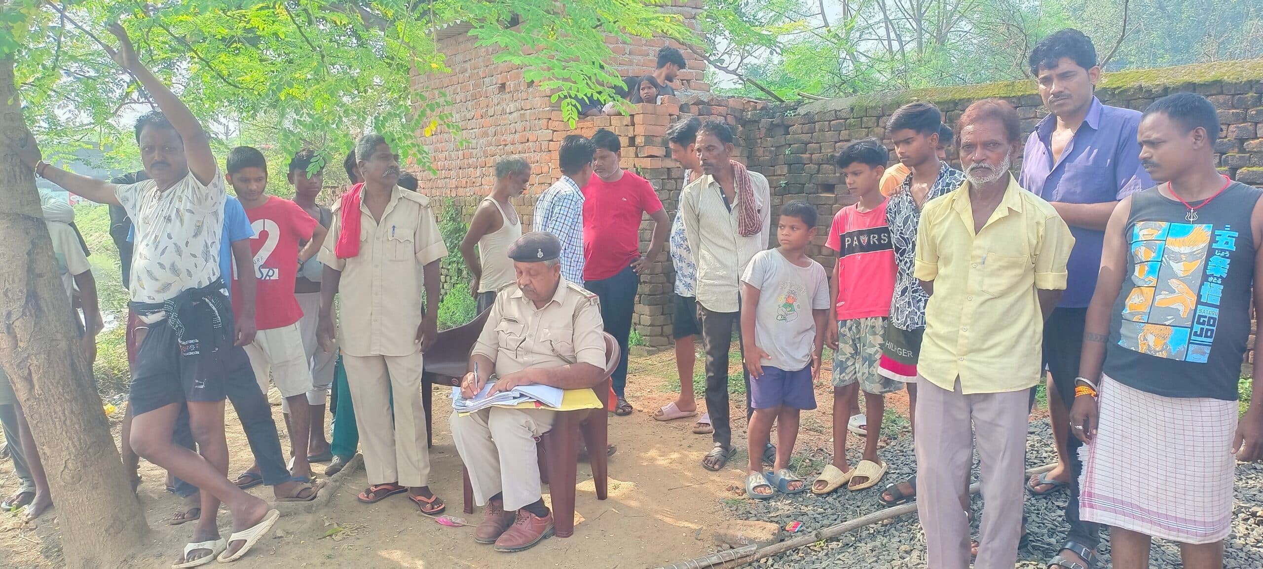 Deoghar News : संथाली मुहल्ले के तालाब में मिला अधेड़ का शव