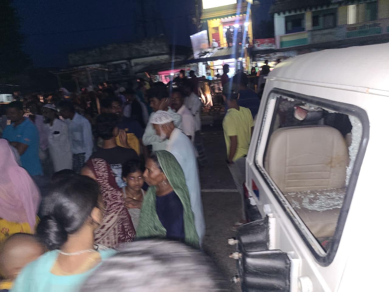 ट्रक की टक्कर ई-रिक्शा चालक की मौत, लोगों ने हाइवे को छह घंटे तक किया जाम