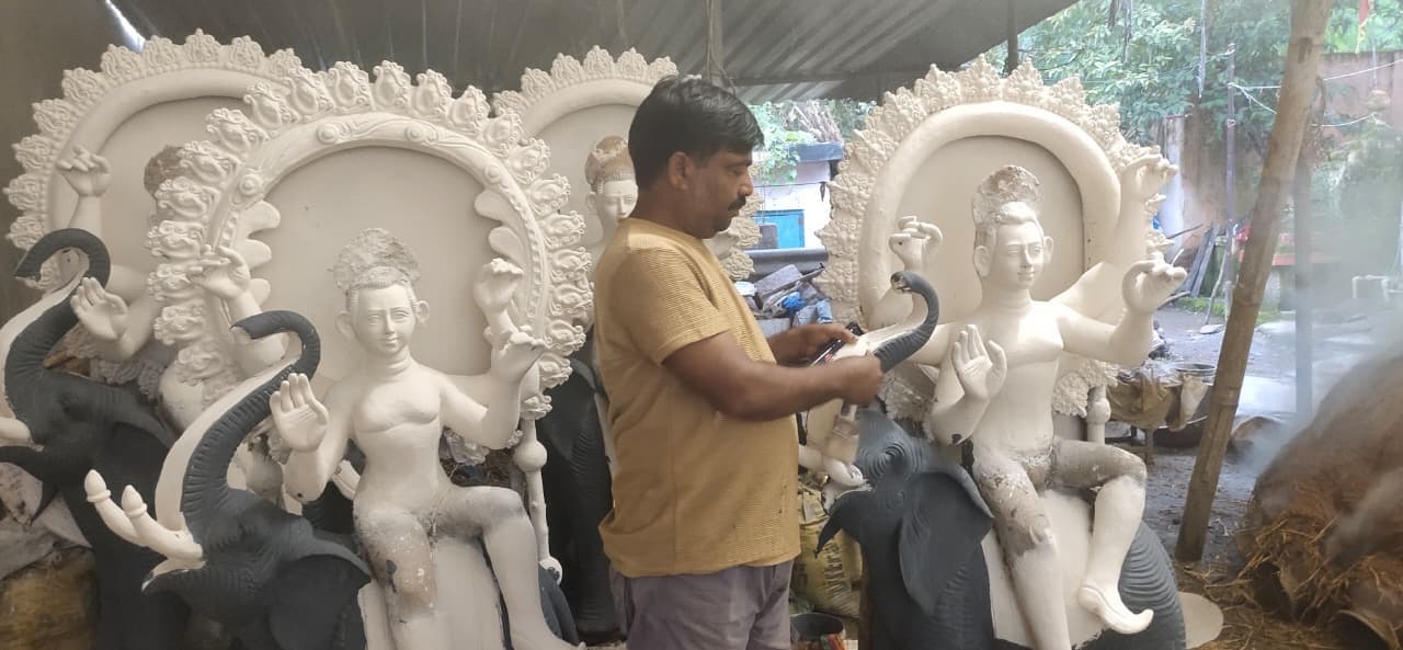 खलारी-कोयलांचल में विश्वकर्मा पूजा की तैयारी शुरू