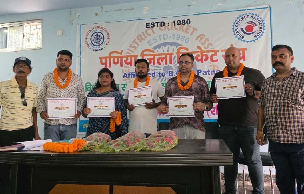 जिला क्रिकेट संघ के अध्यक्ष बने जयंत गौतम, पंकजा बनीं उपाध्यक्ष