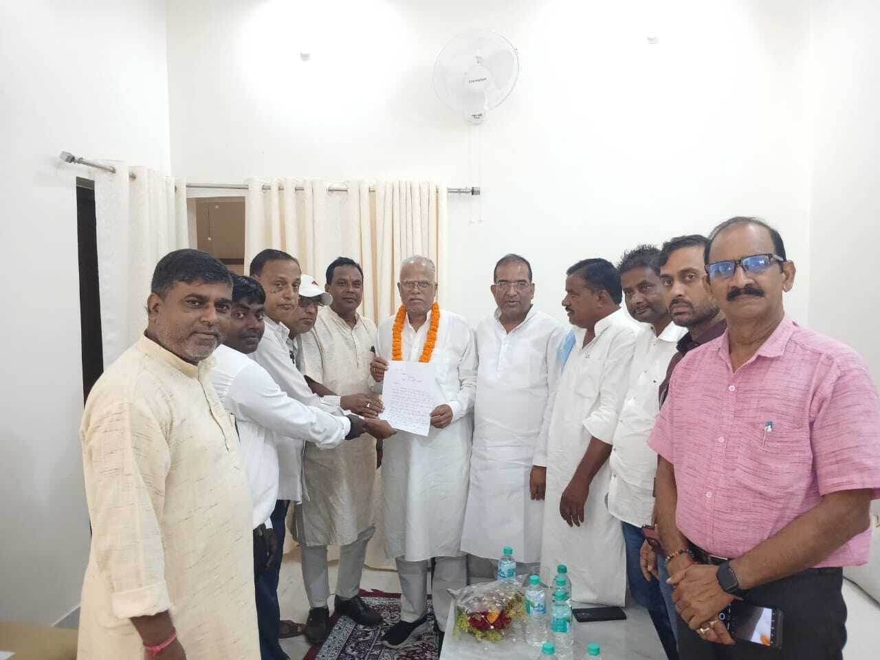 सरकारी सेवाओं में पिछड़े वर्ग को 50% आरक्षण देने की मांग