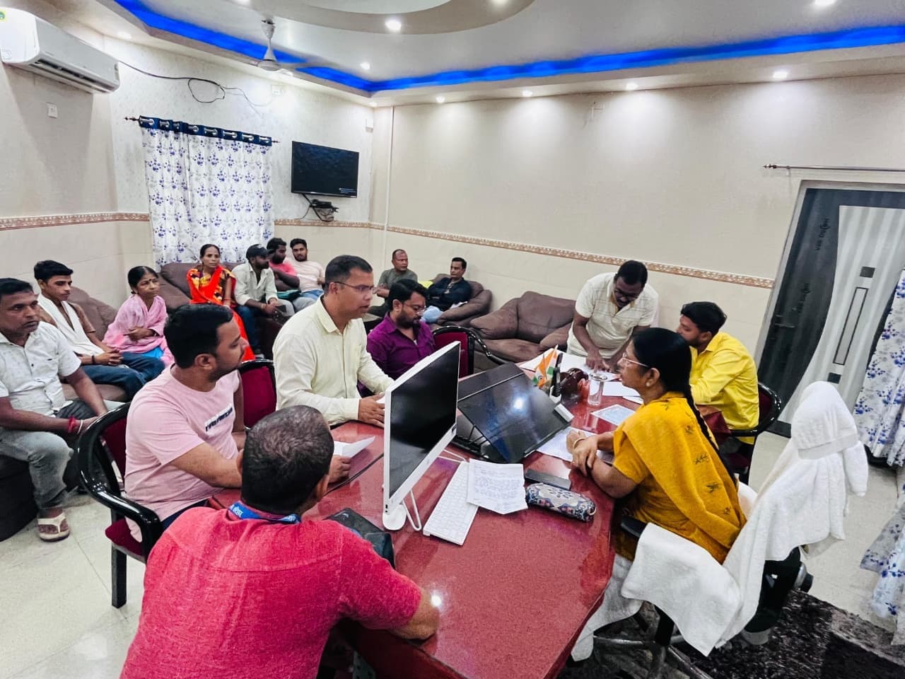 मेयर के जनता दरबार में 32 फरियादियों ने लगायी फरियाद