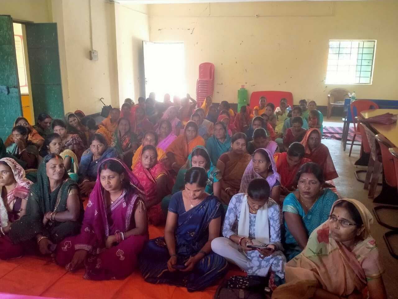 आजीविका की आमसभा में महिलाओं को सशक्त बनाने पर जोर