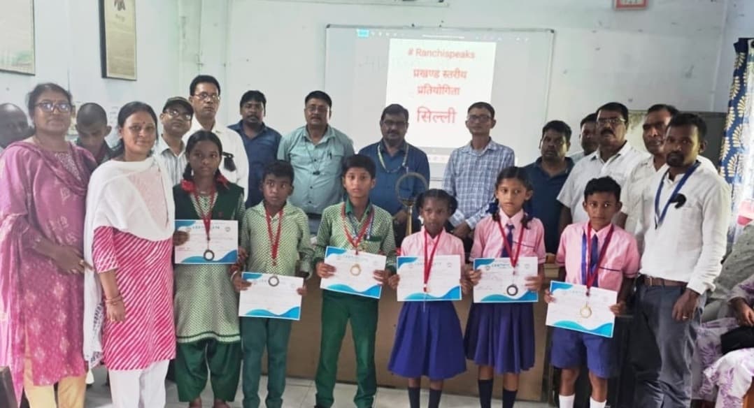 स्पीक रांची के तहत प्रतिभागी सम्मानित