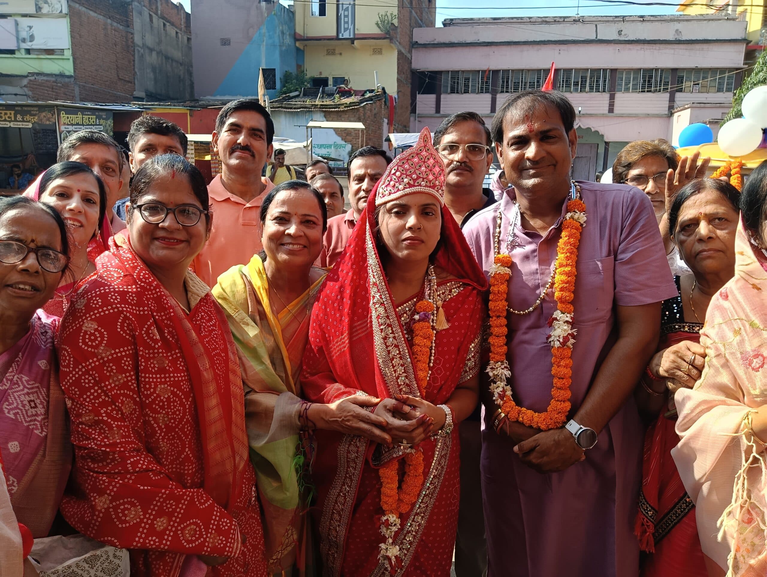 Giridih News: शिखर जी में 10 दिवसीय निर्जल व्रत कर लौटीं सरिता जैन