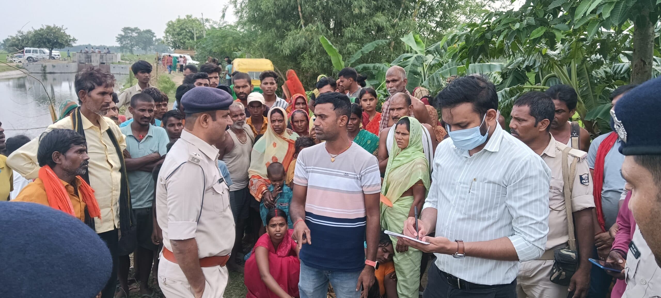 नहर किनारे मिला युवक का शव, सनसनी