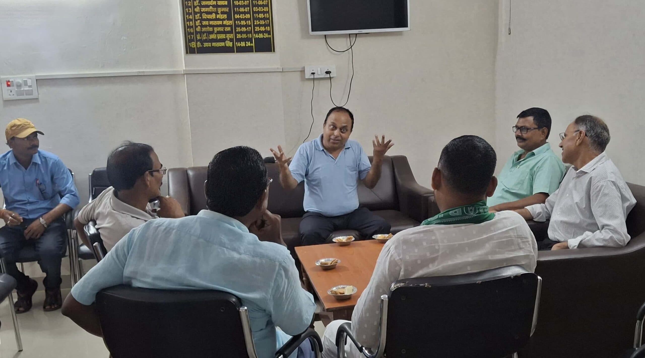 जीएलएम कॉलेज की गरिमा कायम रखने में सहयोग करे प्रबुद्ध समाज : डॉ प्रमोद