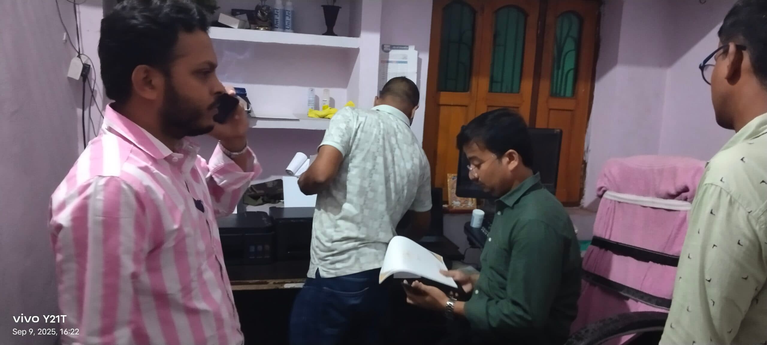 बांकेबाजार में दो अल्ट्रासाउंड केंद्र को एसडीओ ने किया सील