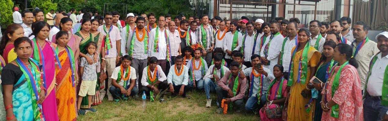 किसानों व विस्थापितों के लिए संघर्ष तेज करेगी आजसू : सुदेश