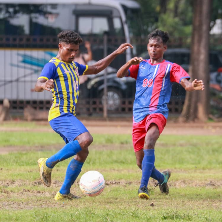 jsa super division football league : सिंहभूम सॉकर फैंस क्लब 2-0 गोल से जीता