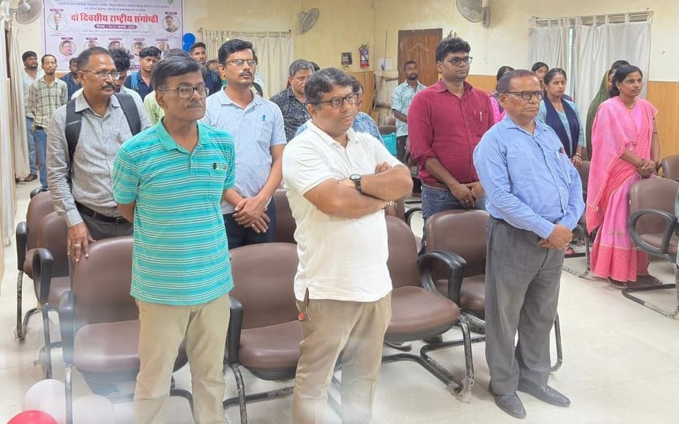 पूर्णिया काॅलेज में शोकसभा में प्रो कुमार जितेन्द्र को दी श्रद्धांजलि