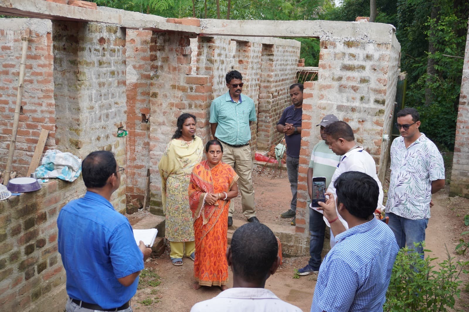 Jamshedpur news. बांस एवं मोरिंगा बागवानी परियोजना में नहीं लगे थे साइट इंफॉर्मेशन बोर्ड