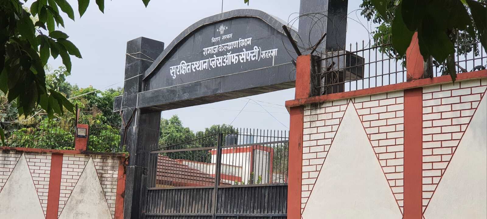 फंदे से लटका मिला बाल कैदी का शव, परिजनों ने लगाया हत्या का आरोप