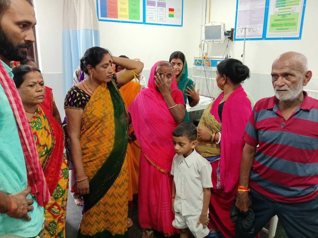 सदर अस्पताल में इलाज के बाद वृद्ध महिला की मौत, परिजनों ने किया हंगामा