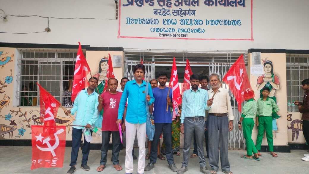 विस्थापन आयोग का गठन व पेसा अधिनियम के नियमावली को लागू करे सरकार