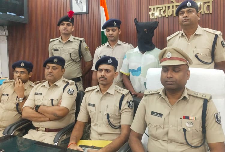 सफलता: नौकरी दिलाने के नाम पर ठगी करने वाला साइबर ठग गिरफ्तार