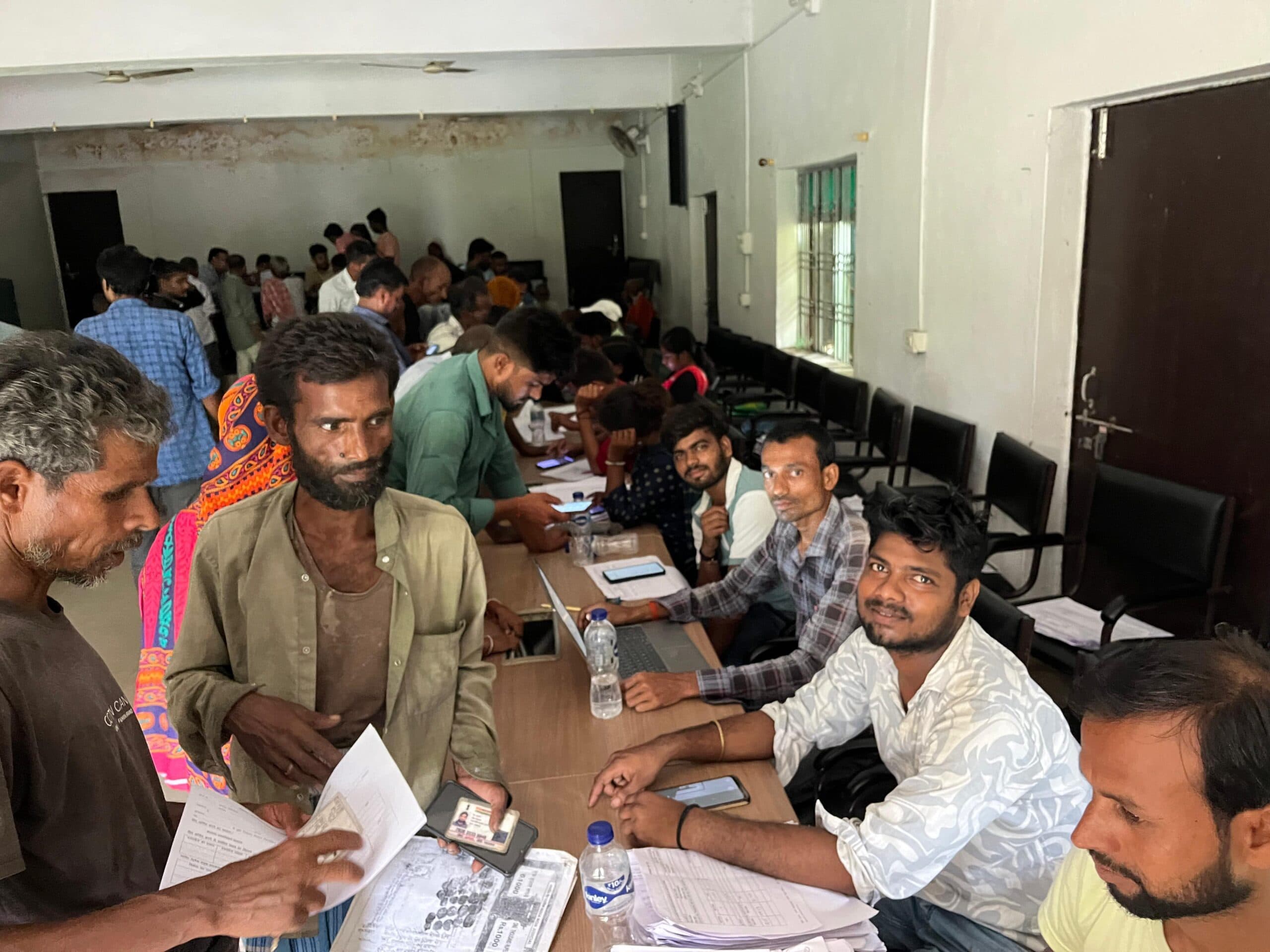 राजस्व महाअभियान शिविर में 636 आवेदन जमा