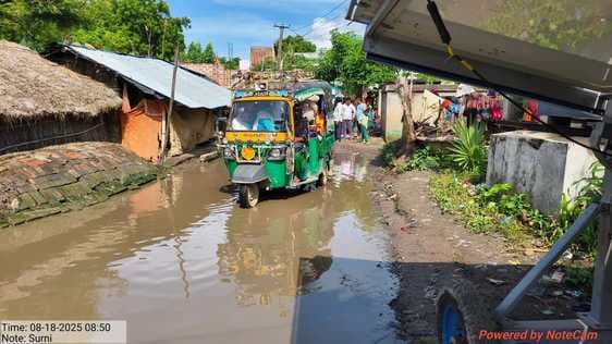सुड़नी गांव में जलजमाव बना परेशानी का कारण