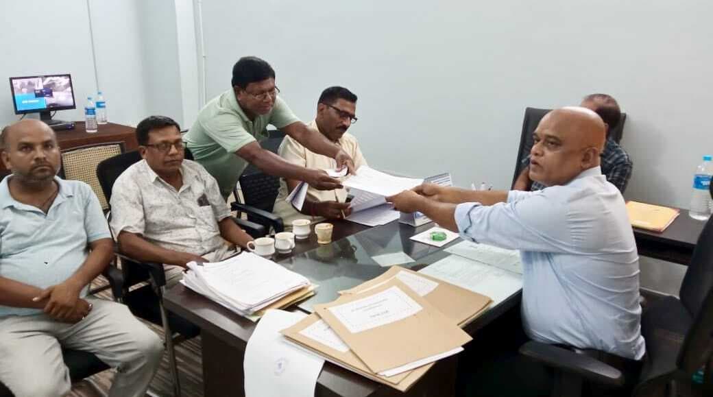 East Singhbhum News : राजनीतिक दल मतदाता सूची दुरुस्त करने के लिए दावा व आपत्ति प्रपत्र भरें