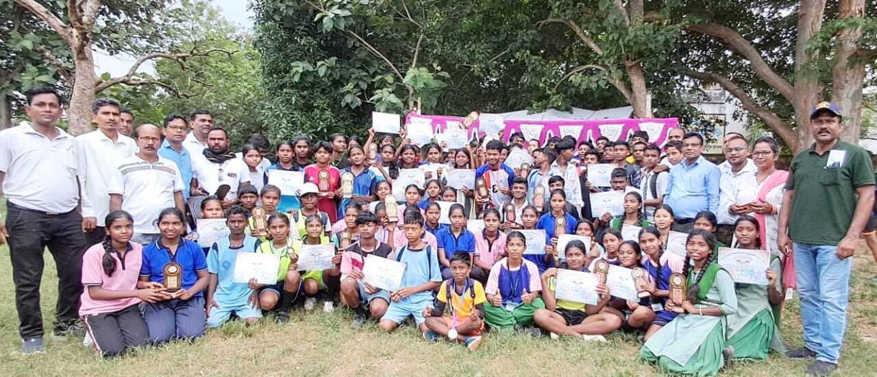 East Singhbhum News : प्रखंड स्तरीय ‘खेलो झारखंड’ का समापन