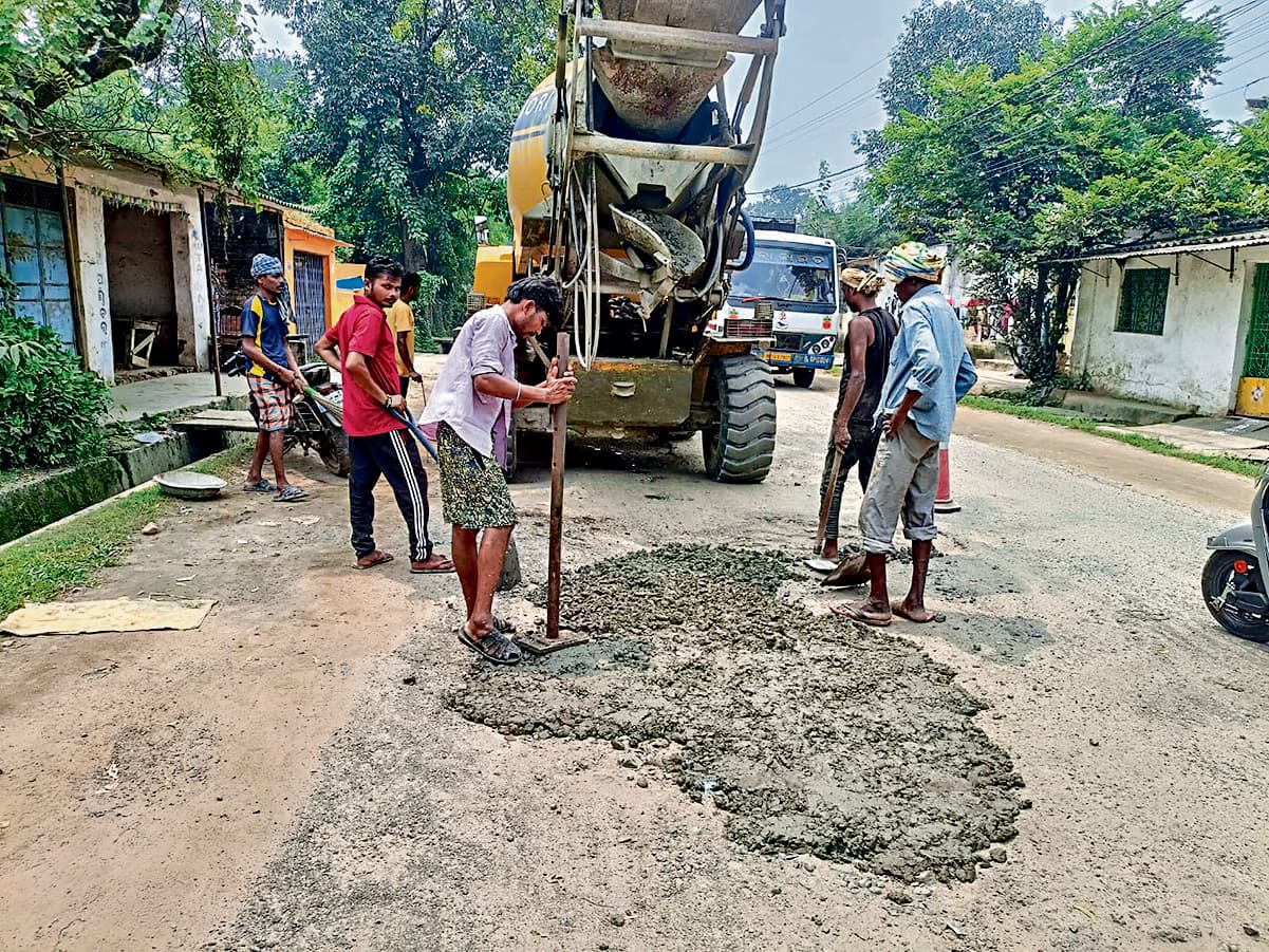 Rourkela News: बंडामुंडा-राउरकेला मुख्य सड़क की मरम्मत शुरू