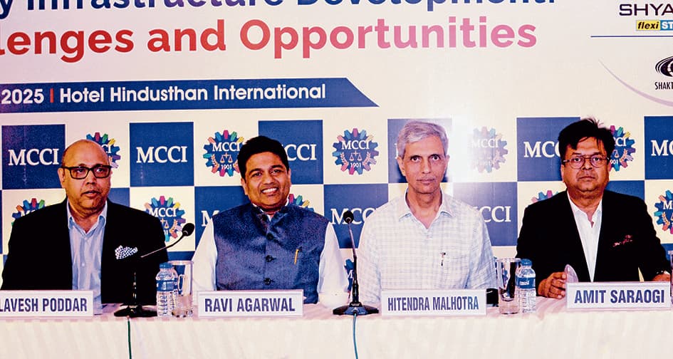 तीन वर्षों में पुराने आइसीएफ कोच की जगह लगेंगे एलएचबी कोच : हितेंद्र