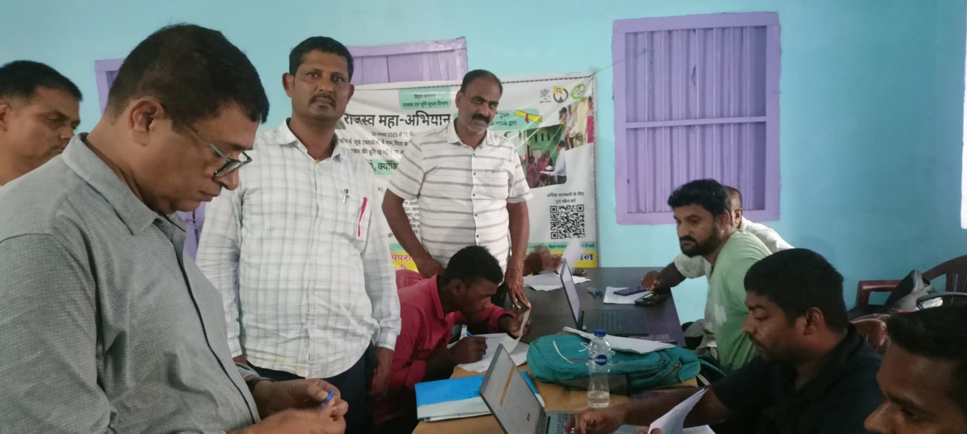 विशेष राजस्व शिविर का आयोजन, 357 रैयतों ने जमा किया आवेदन पत्र
