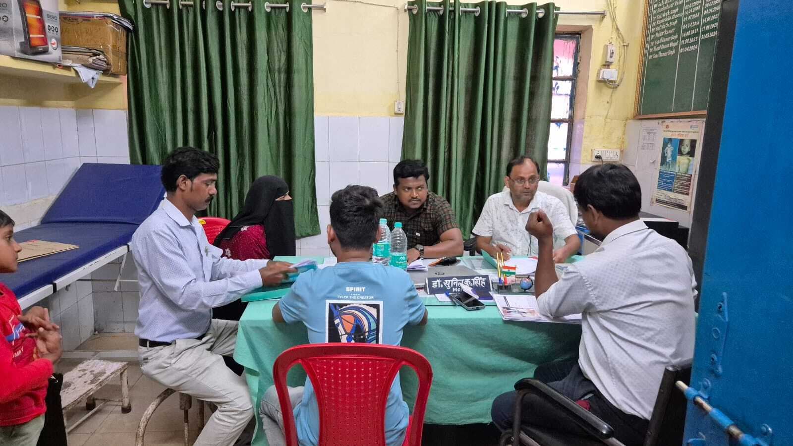 सीएचसी में 53 दिव्यांगों की हुई स्वास्थ्य जांच