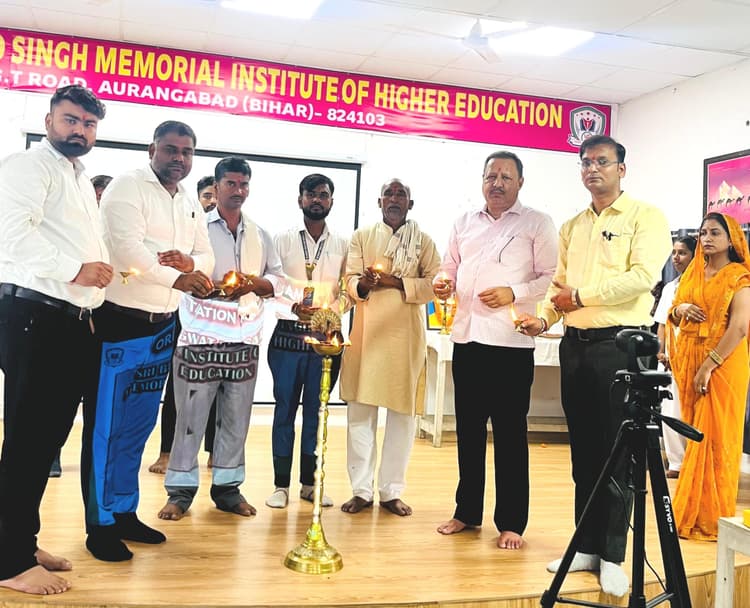 युवावस्था की कड़ी मेहनत जीवन भर रंग बिखेरती है : अभय