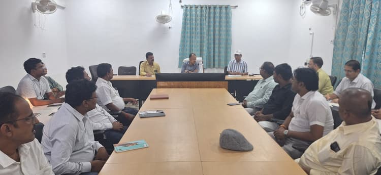 16 को एलबेंडाजोल दवा खिलाकर जिलाधिकारी करेंगे कृमि मुक्ति दिवस की शुरुआत