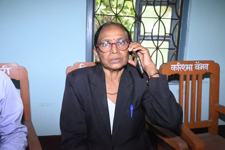 लीगल काउंसेलिंग : शादी के बाद भी महिला को करियर चुनने व सम्मान से जीने का है अधिकार : करुणा