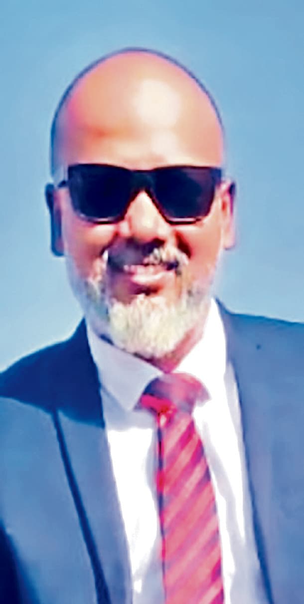 Chaibasa News : एंग्लो इंडियन थियो साल्वाडोर ने हिंदी को बनाया जीवन का आधार